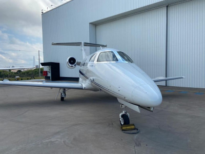Embraer Phenom 100