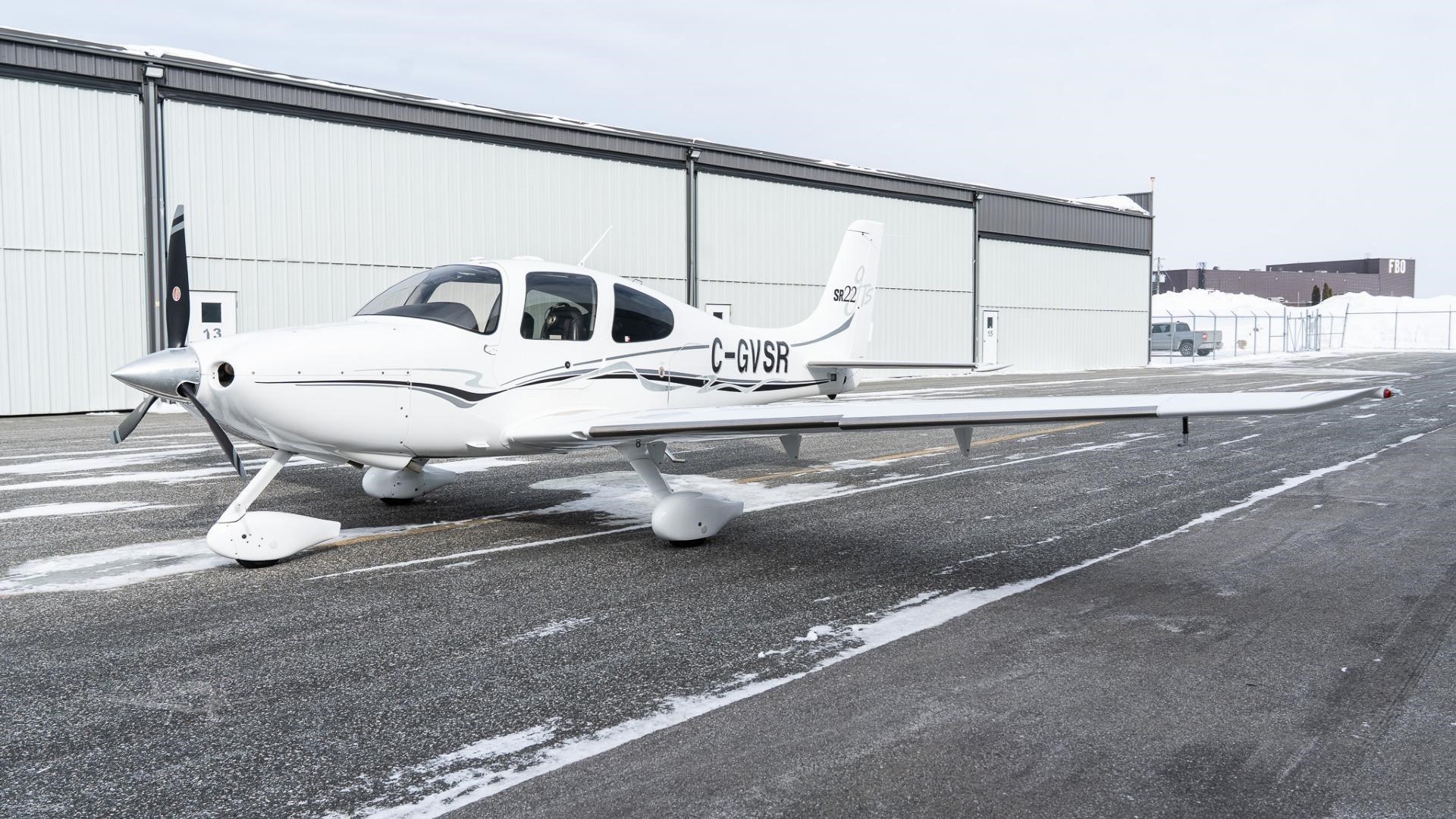 Cirrus SR22