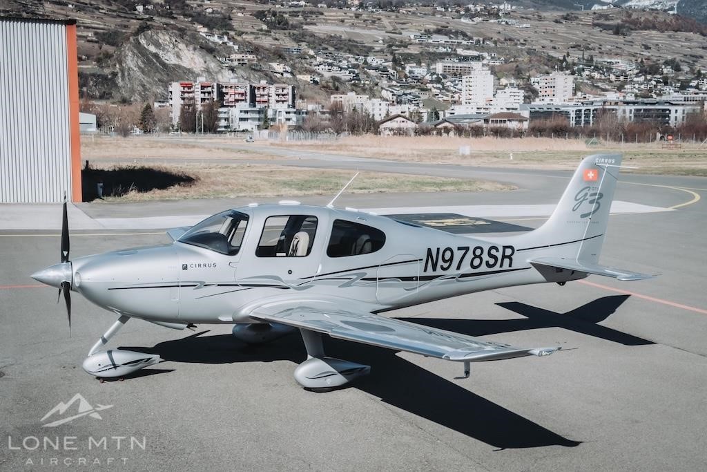 Cirrus SR22