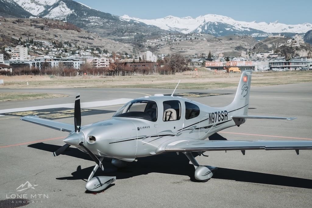 Cirrus SR22