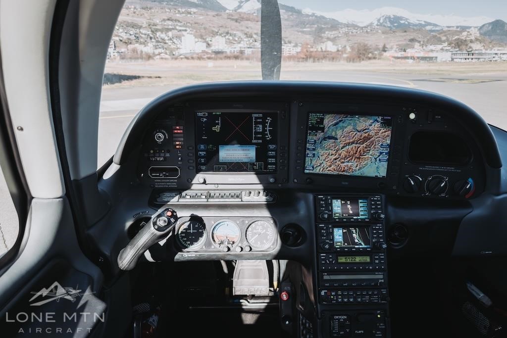 Cirrus SR22