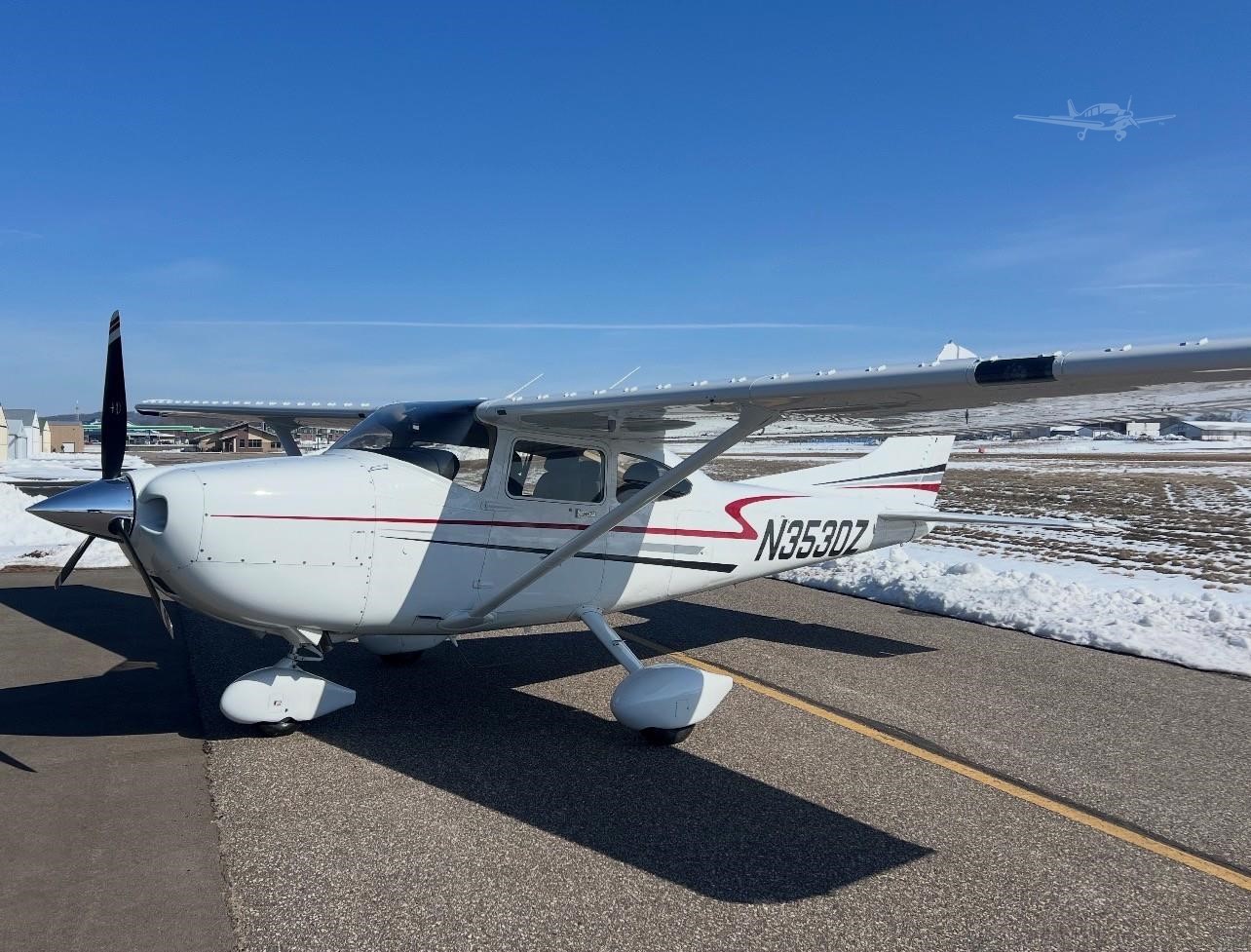 Cessna 182