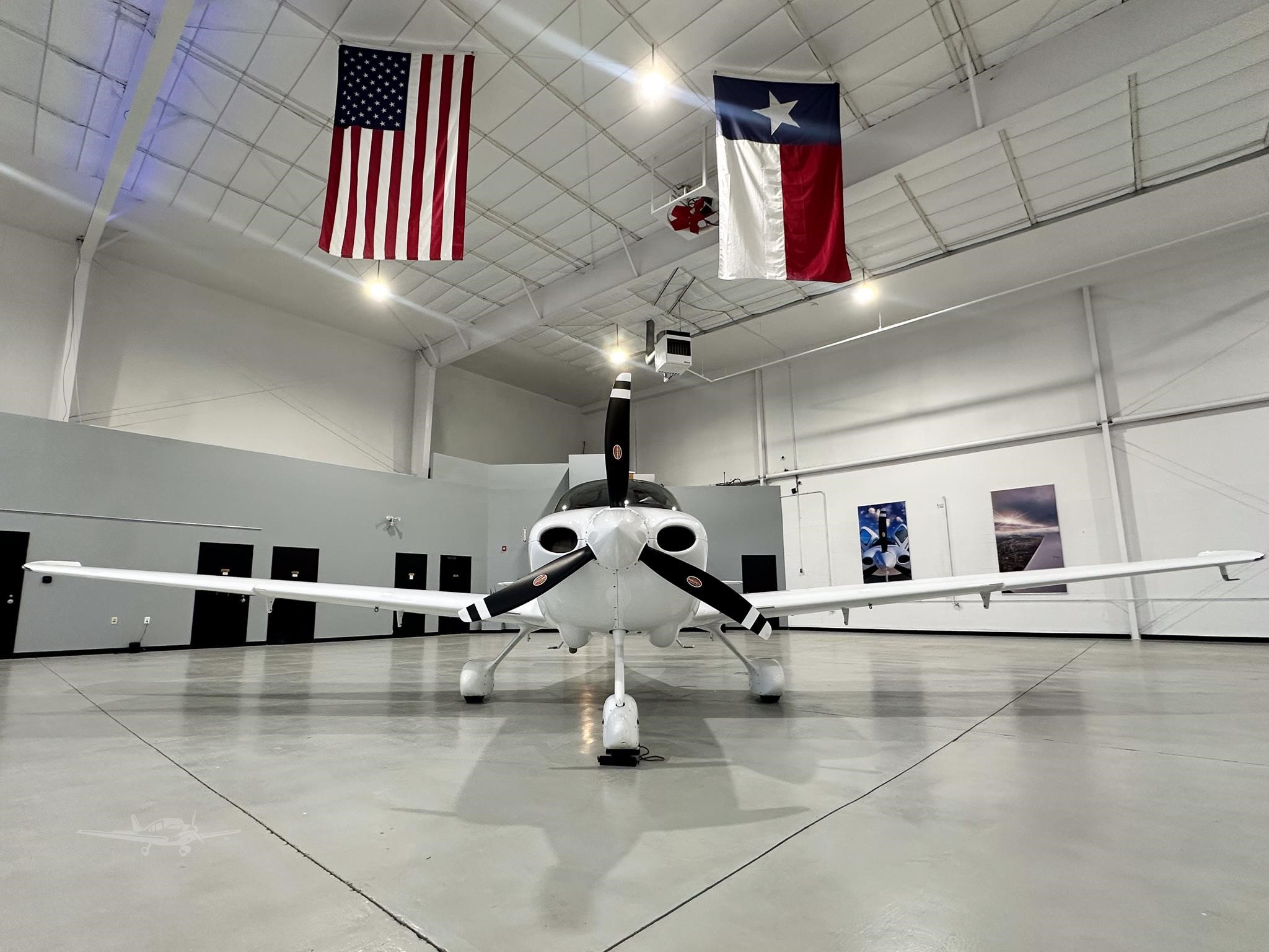 Cirrus SR20