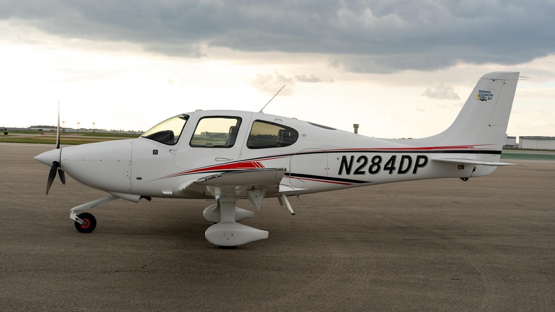 Cirrus SR20
