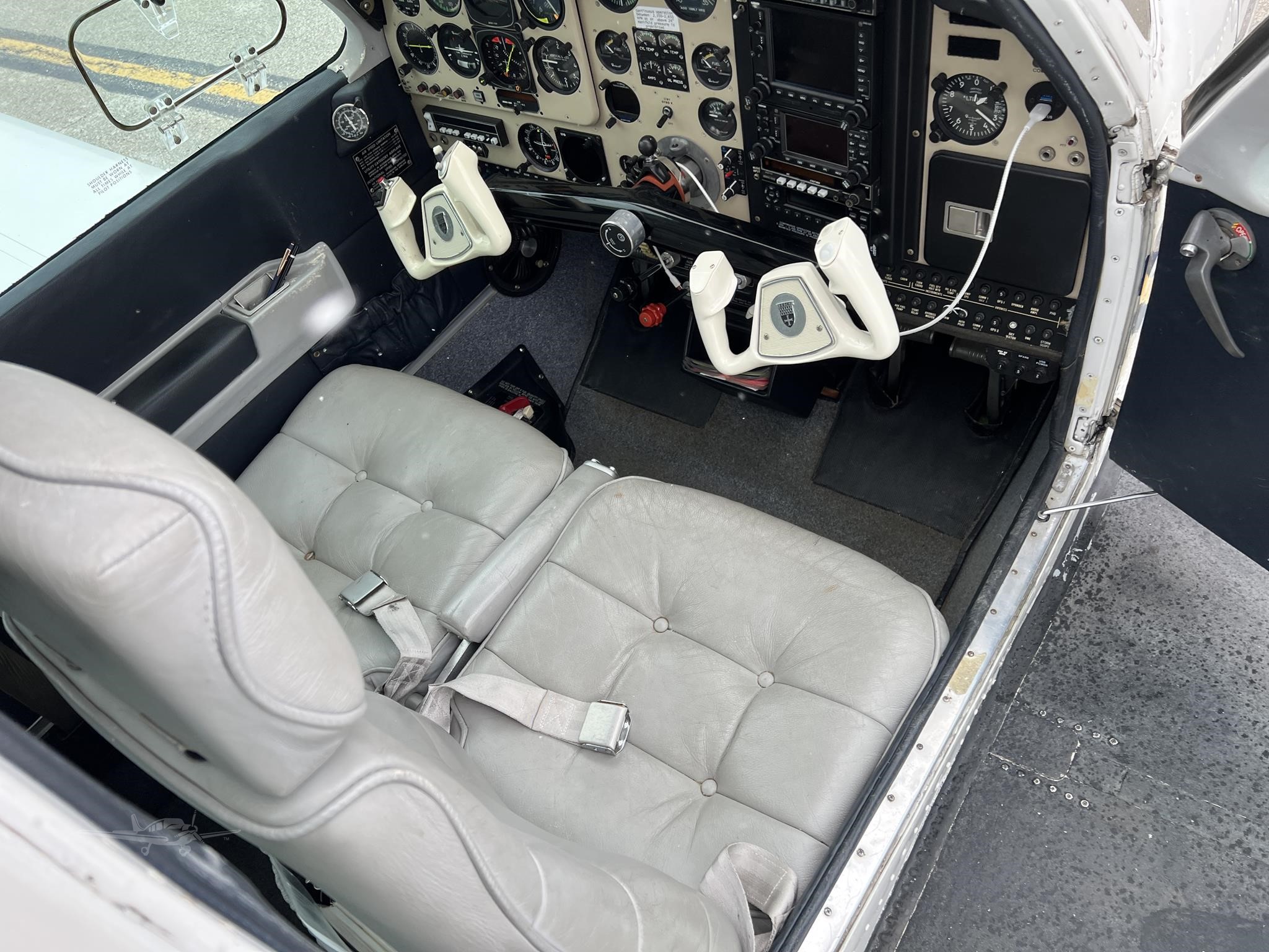Beechcraft F33A Bonanza