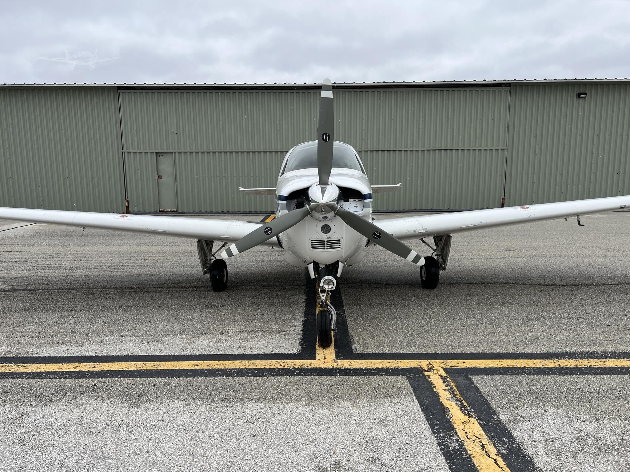 Beechcraft F33A Bonanza