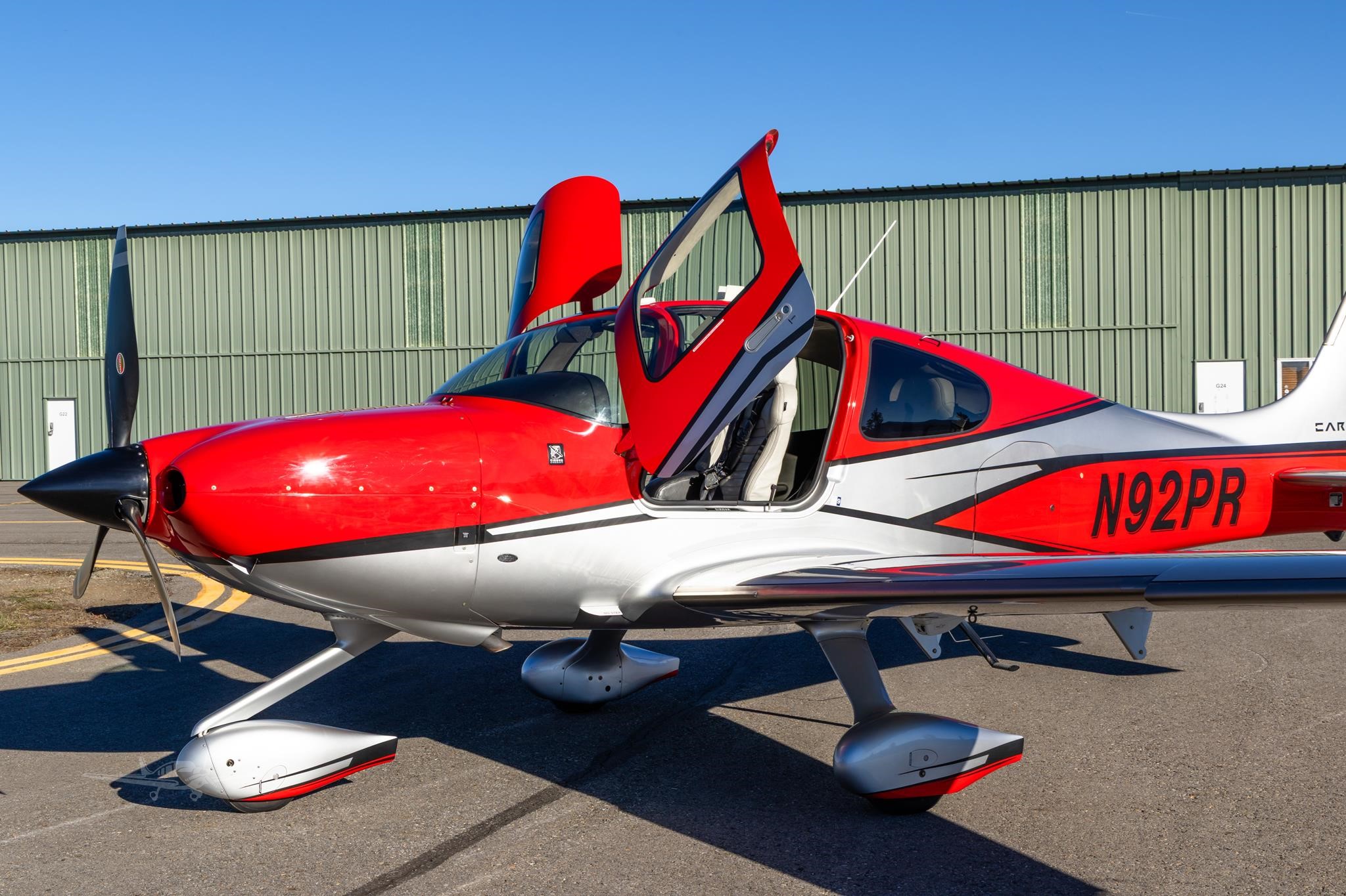 Cirrus SR22