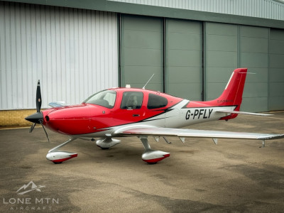 Cirrus SR22