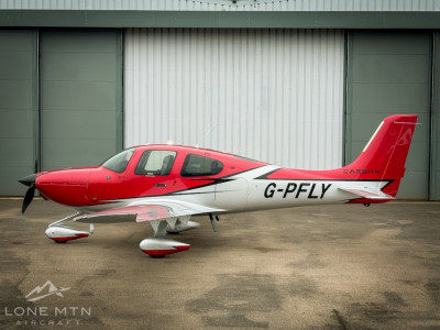 Cirrus SR22