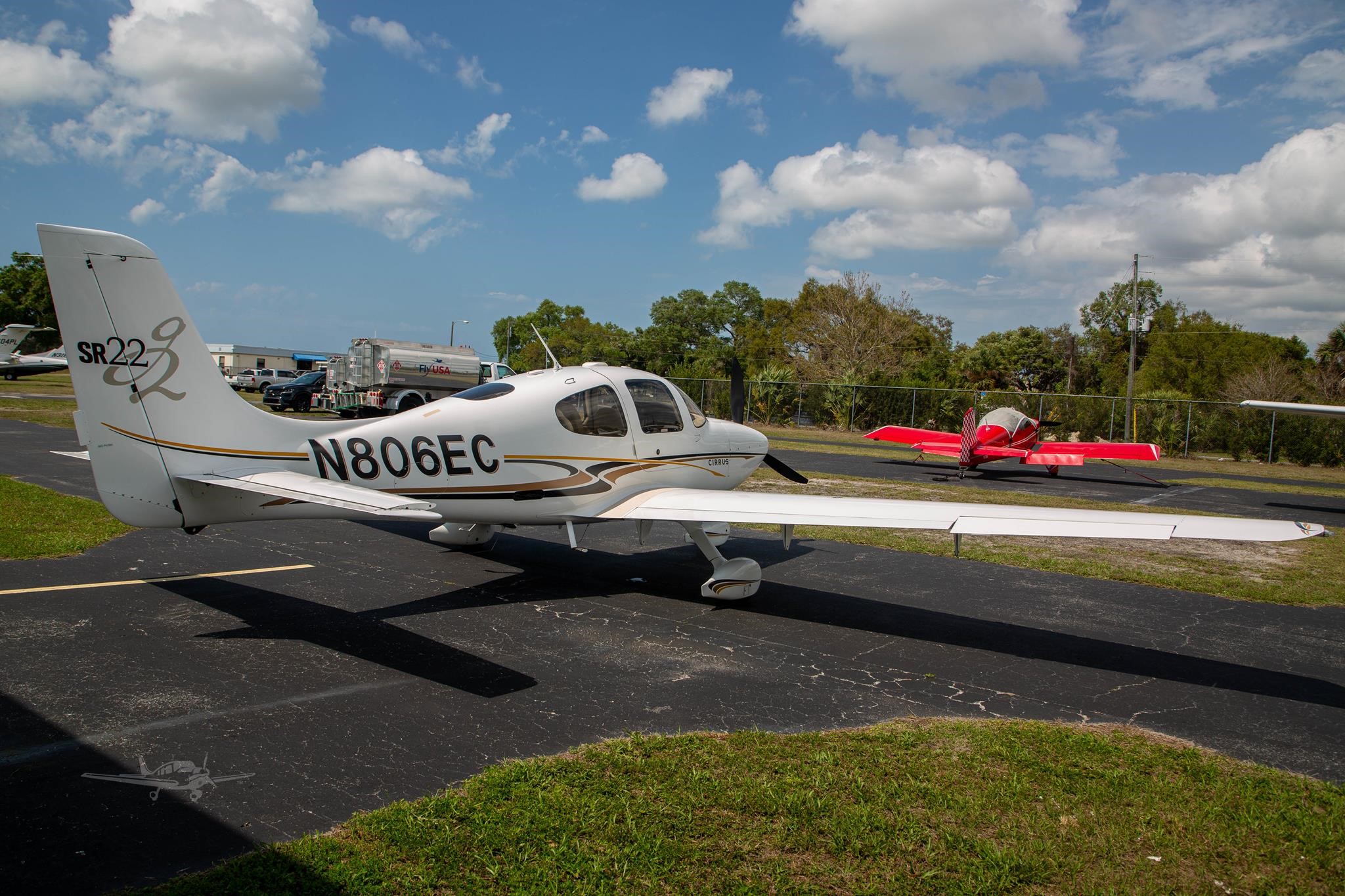 Cirrus SR22