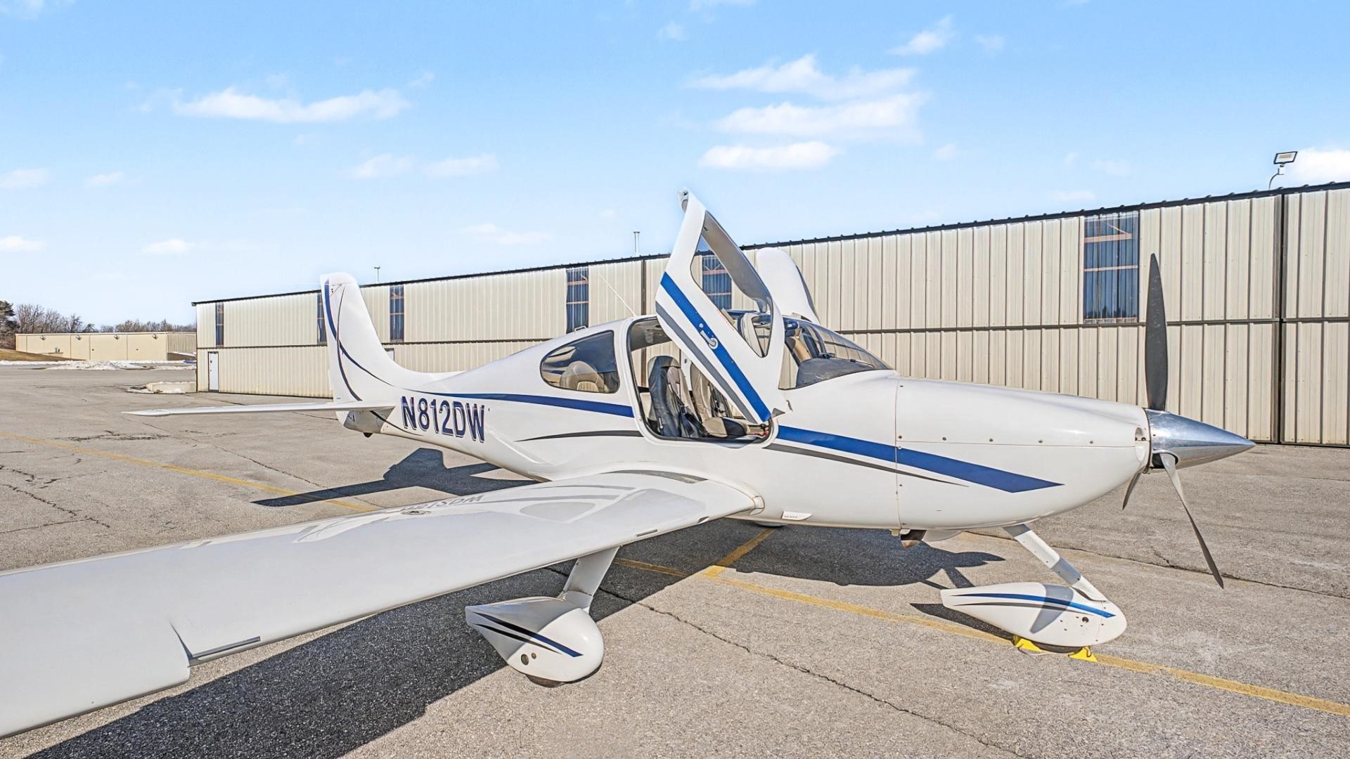 Cirrus SR22
