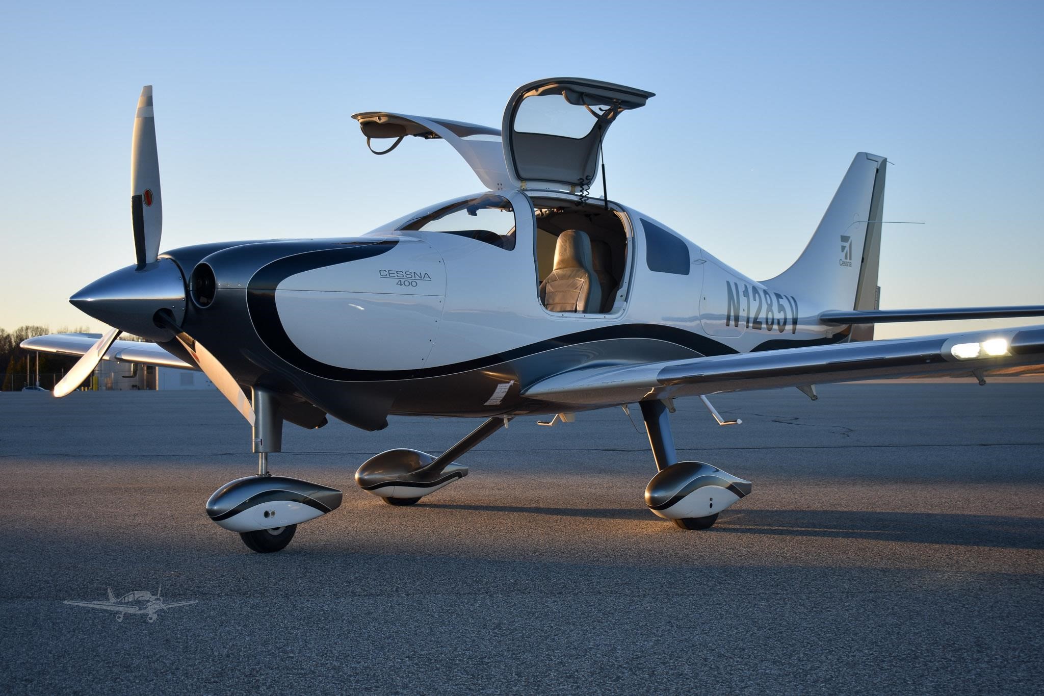 Cessna 400