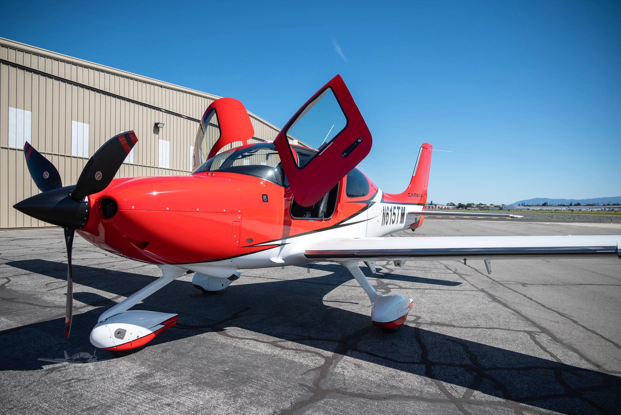 Cirrus SR22