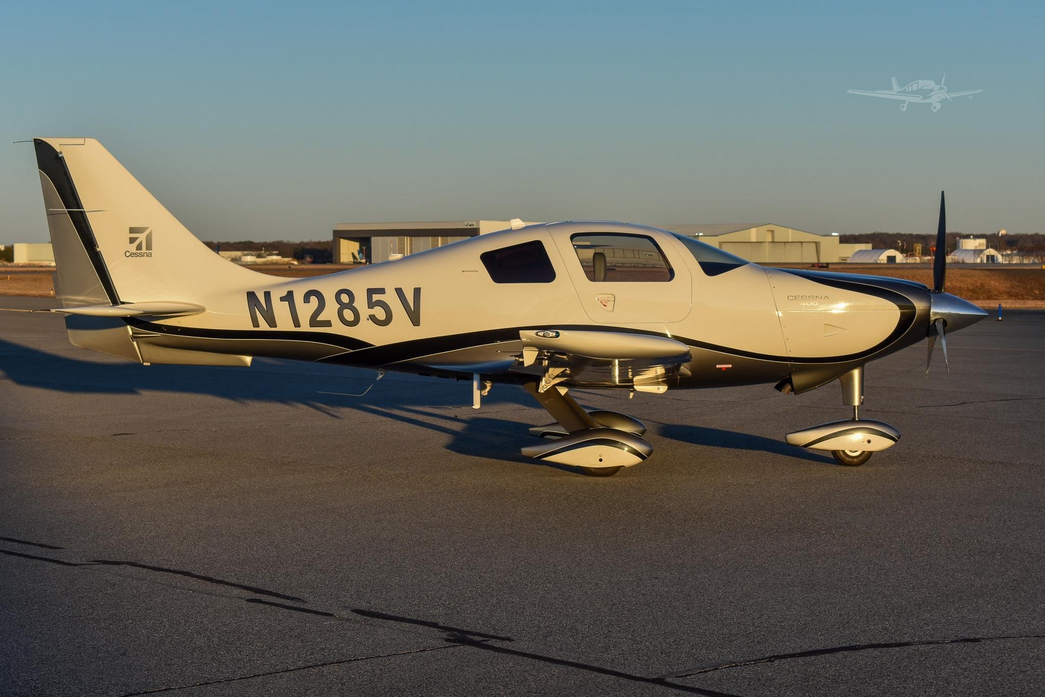 Cessna 400