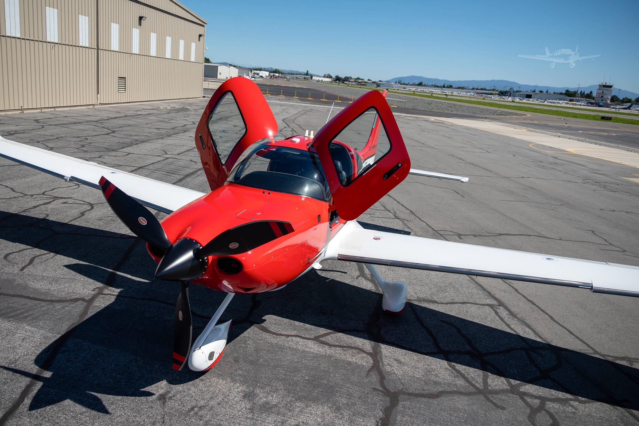 Cirrus SR22