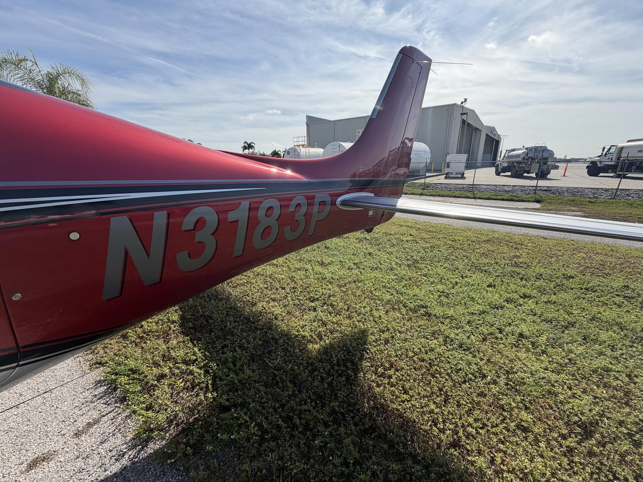 Cirrus SR22