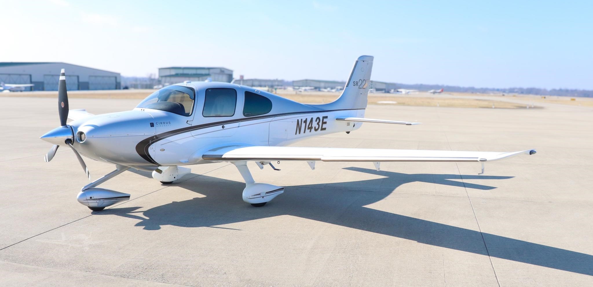 Cirrus SR22
