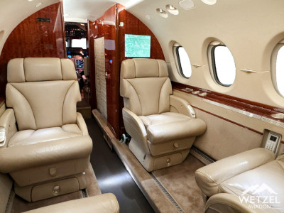 Hawker 900XP