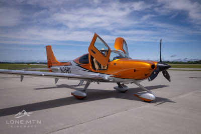 Cirrus SR22