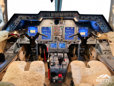 Hawker 900XP