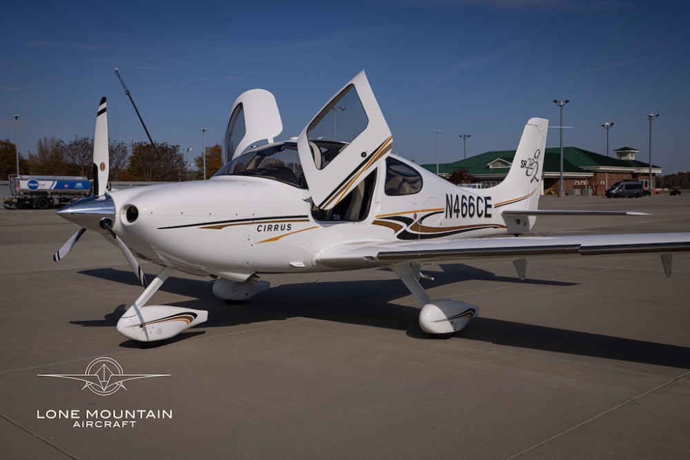 Cirrus SR22