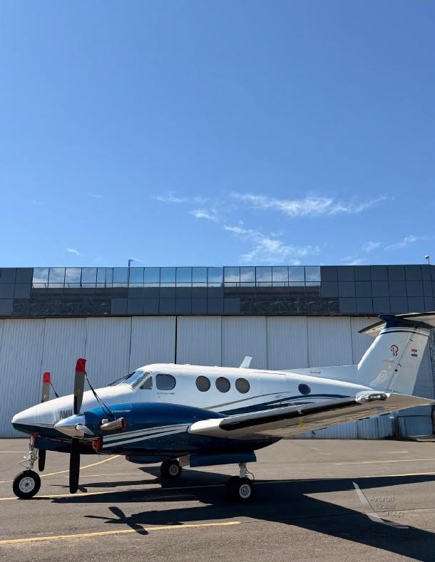 Beechcraft King Air F90