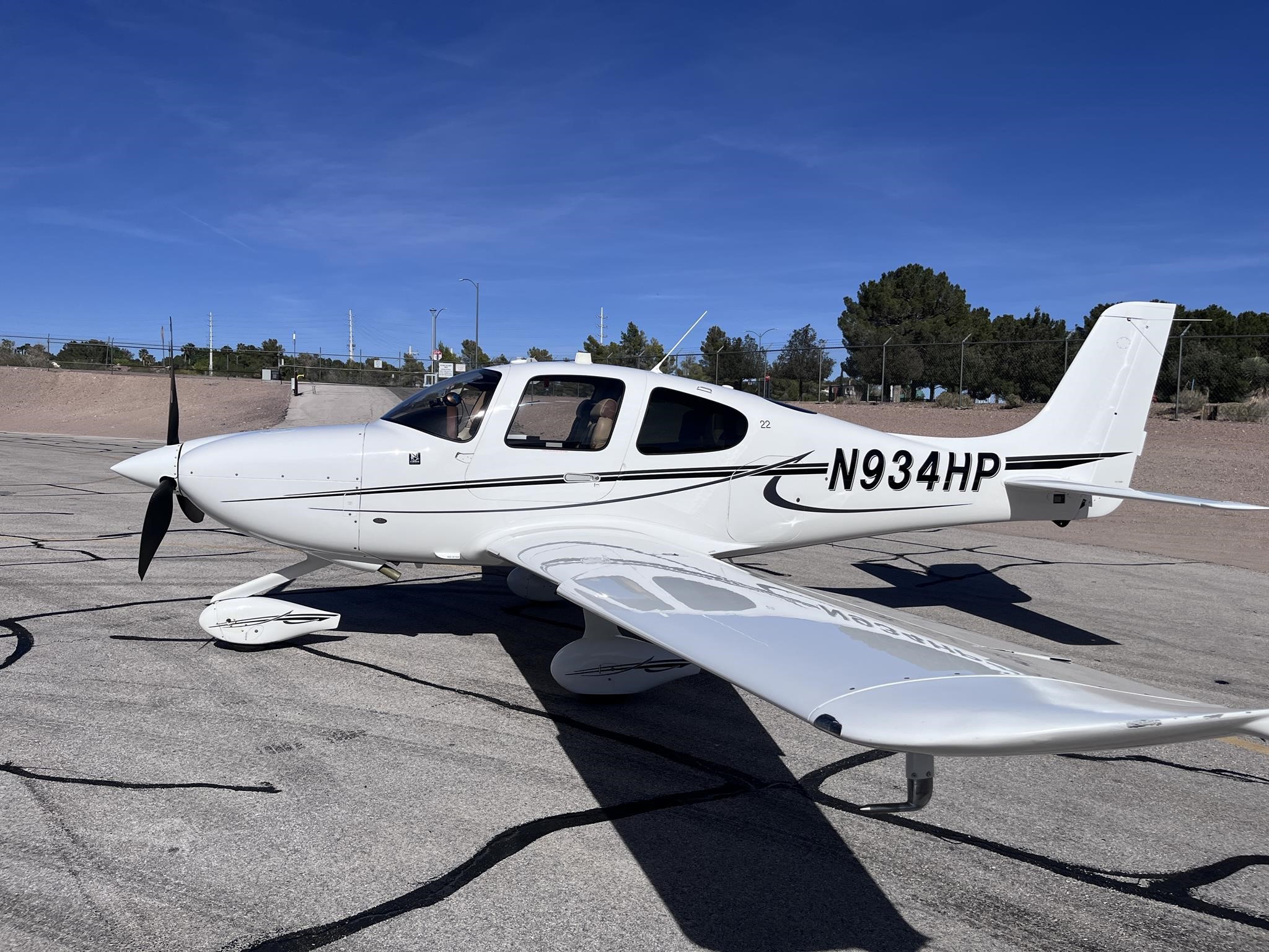 Cirrus SR22