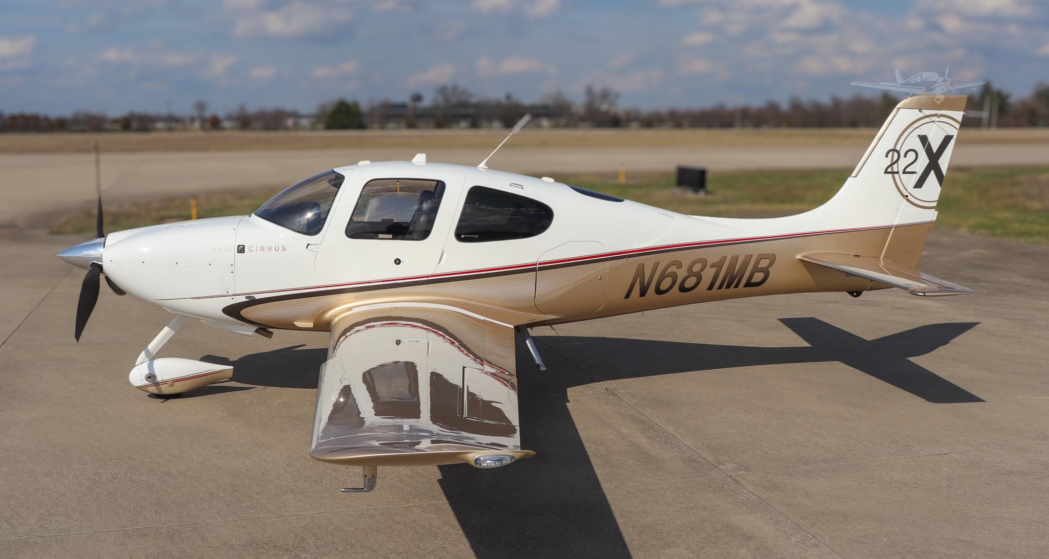 Cirrus SR22