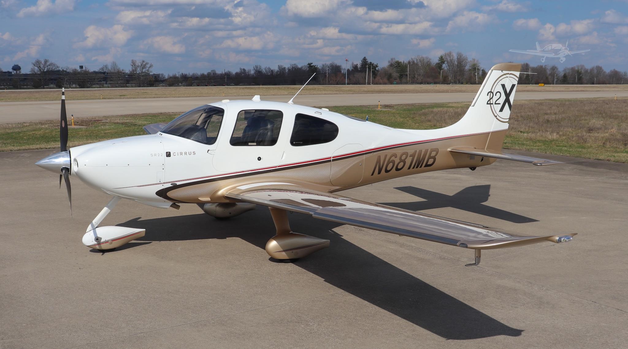Cirrus SR22