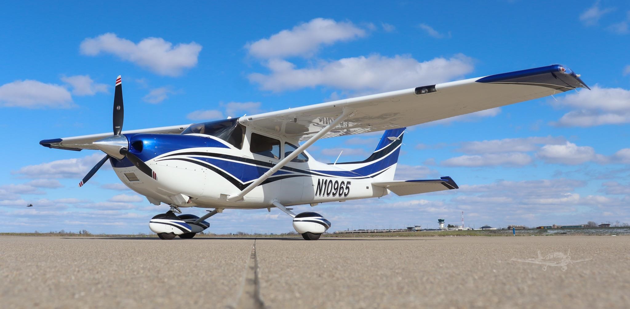 Cessna 182