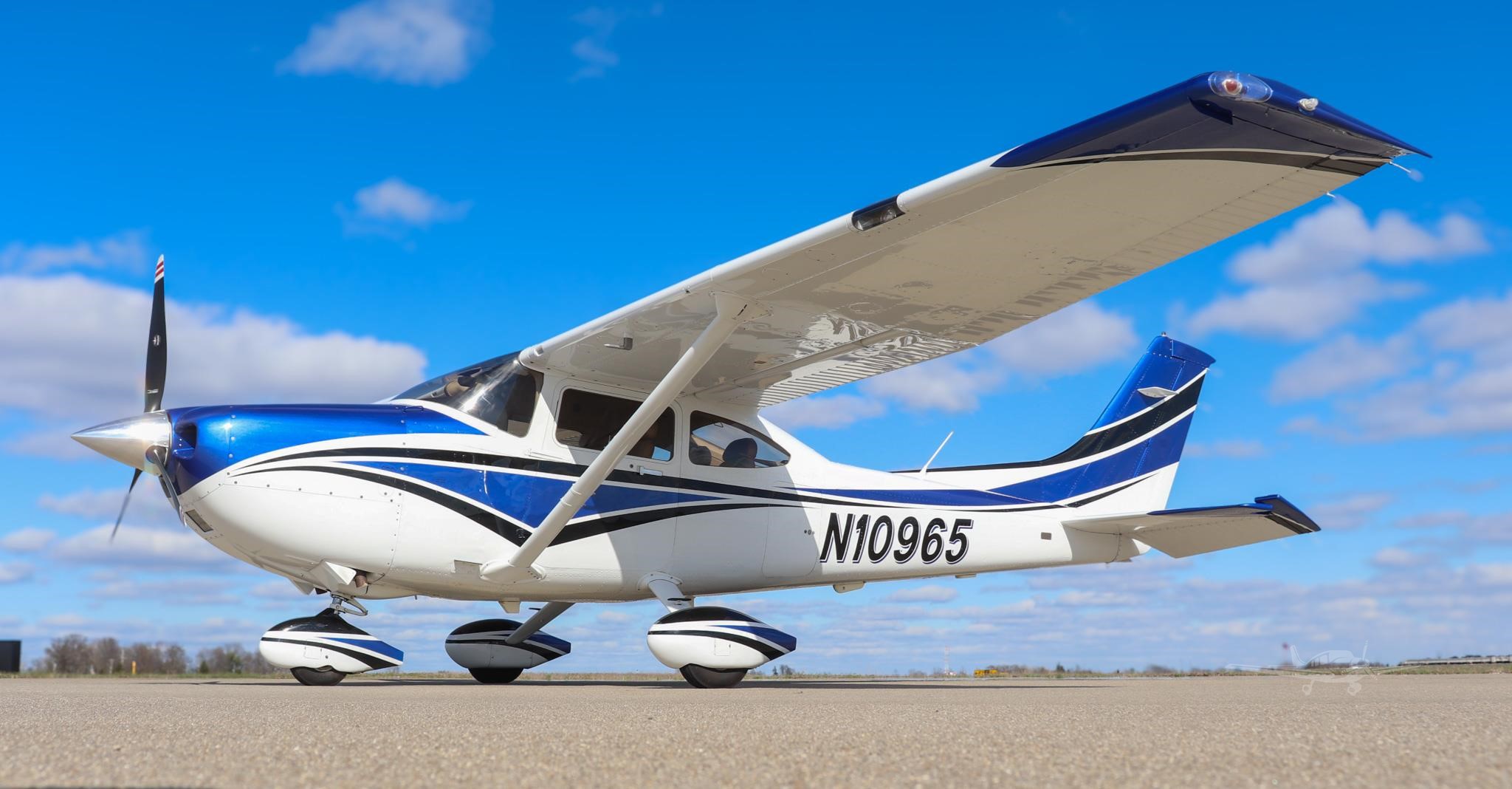 Cessna 182