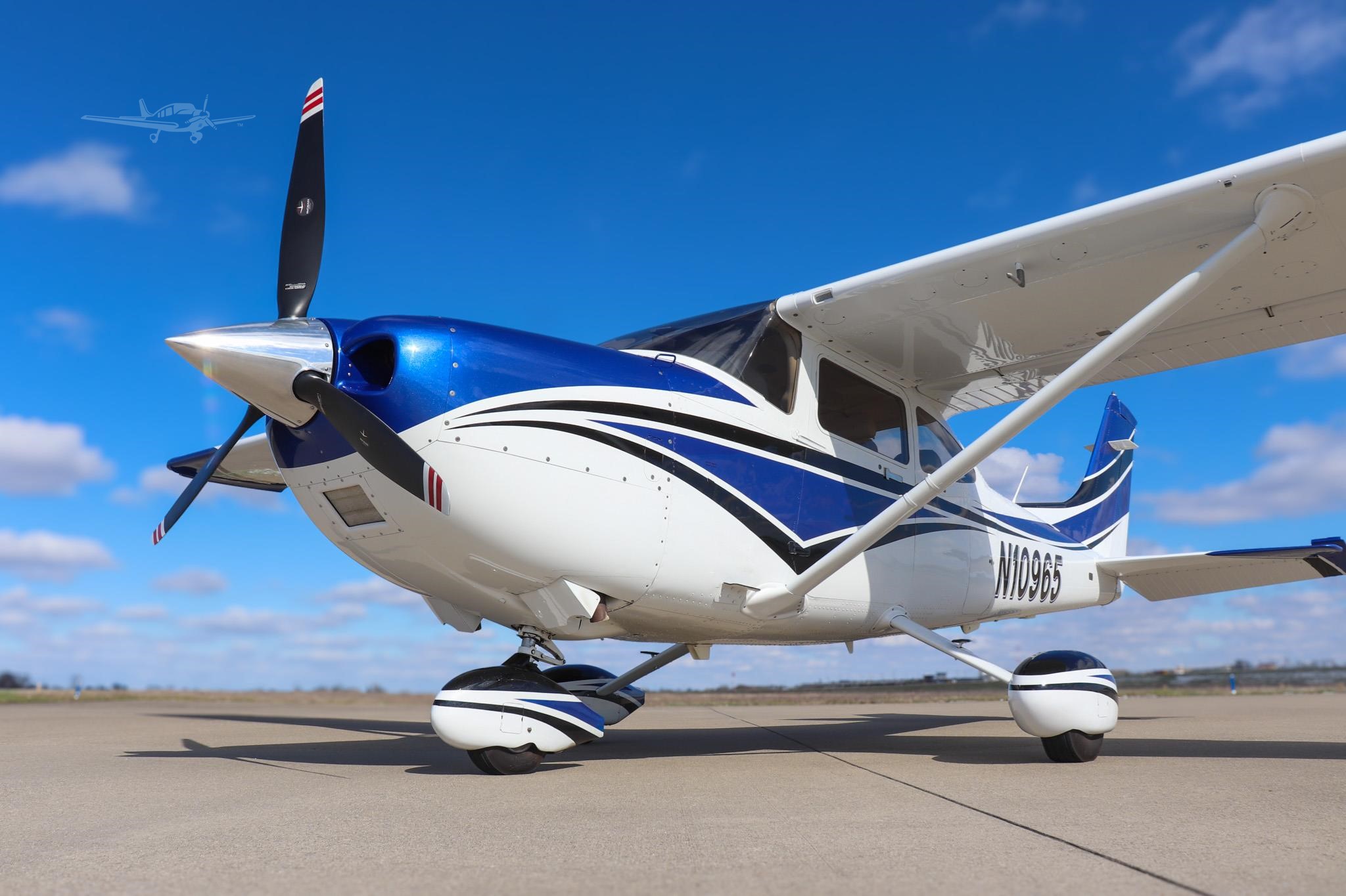 Cessna 182
