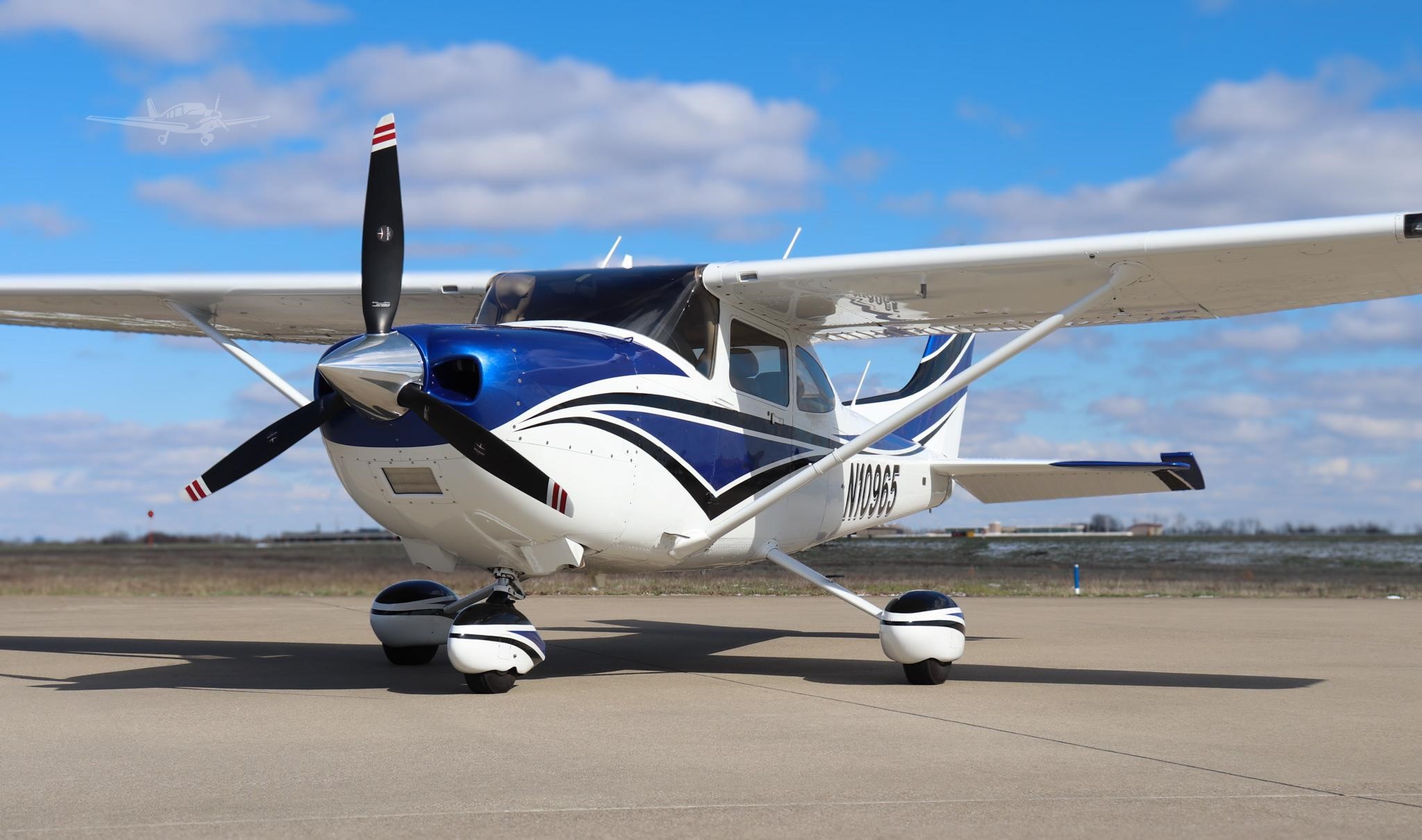 Cessna 182
