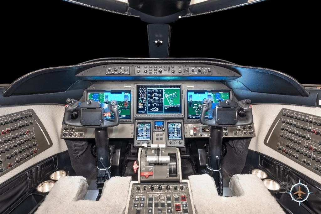 Learjet 75