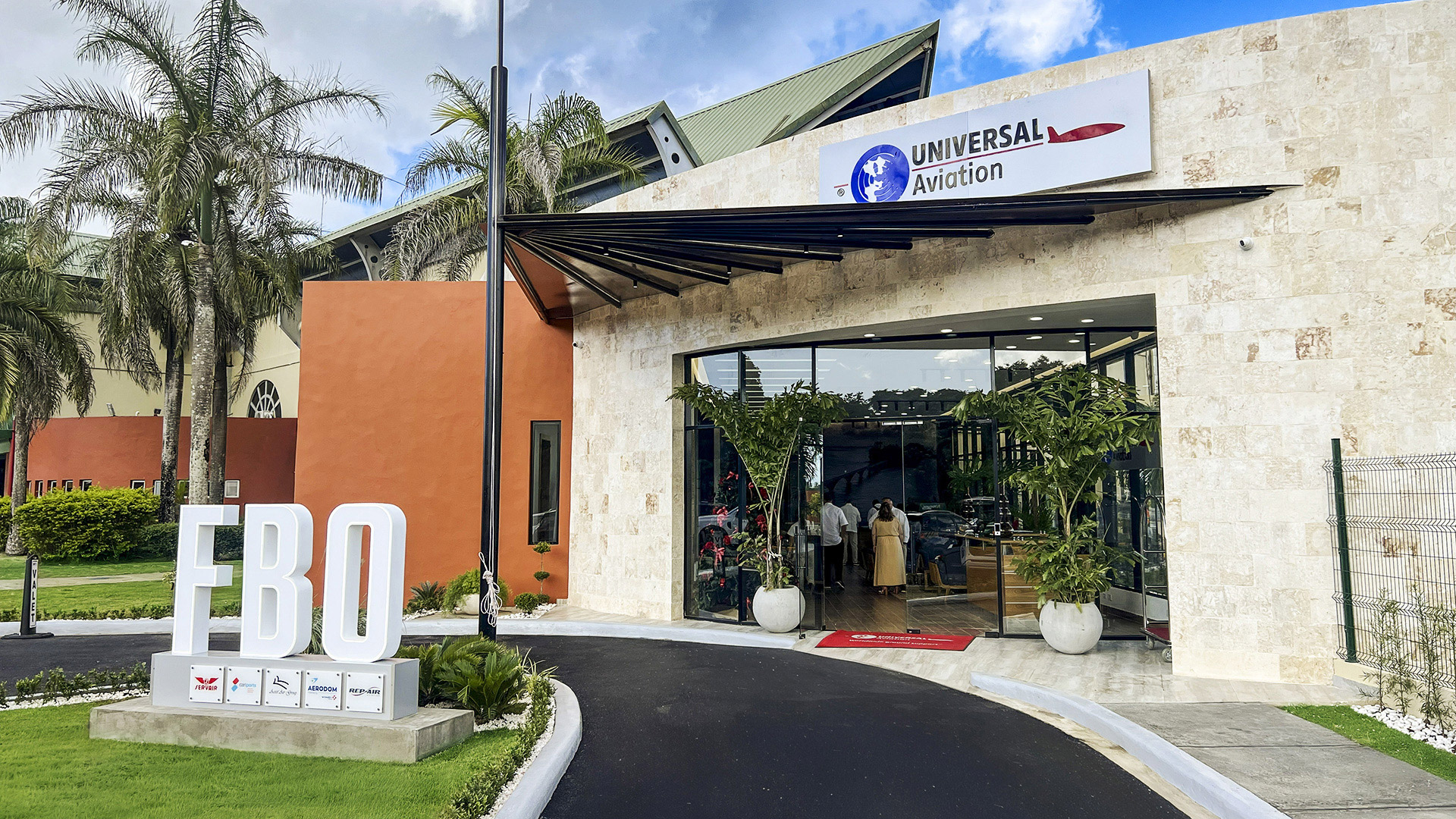 Universal Aviation Samana — operator location image