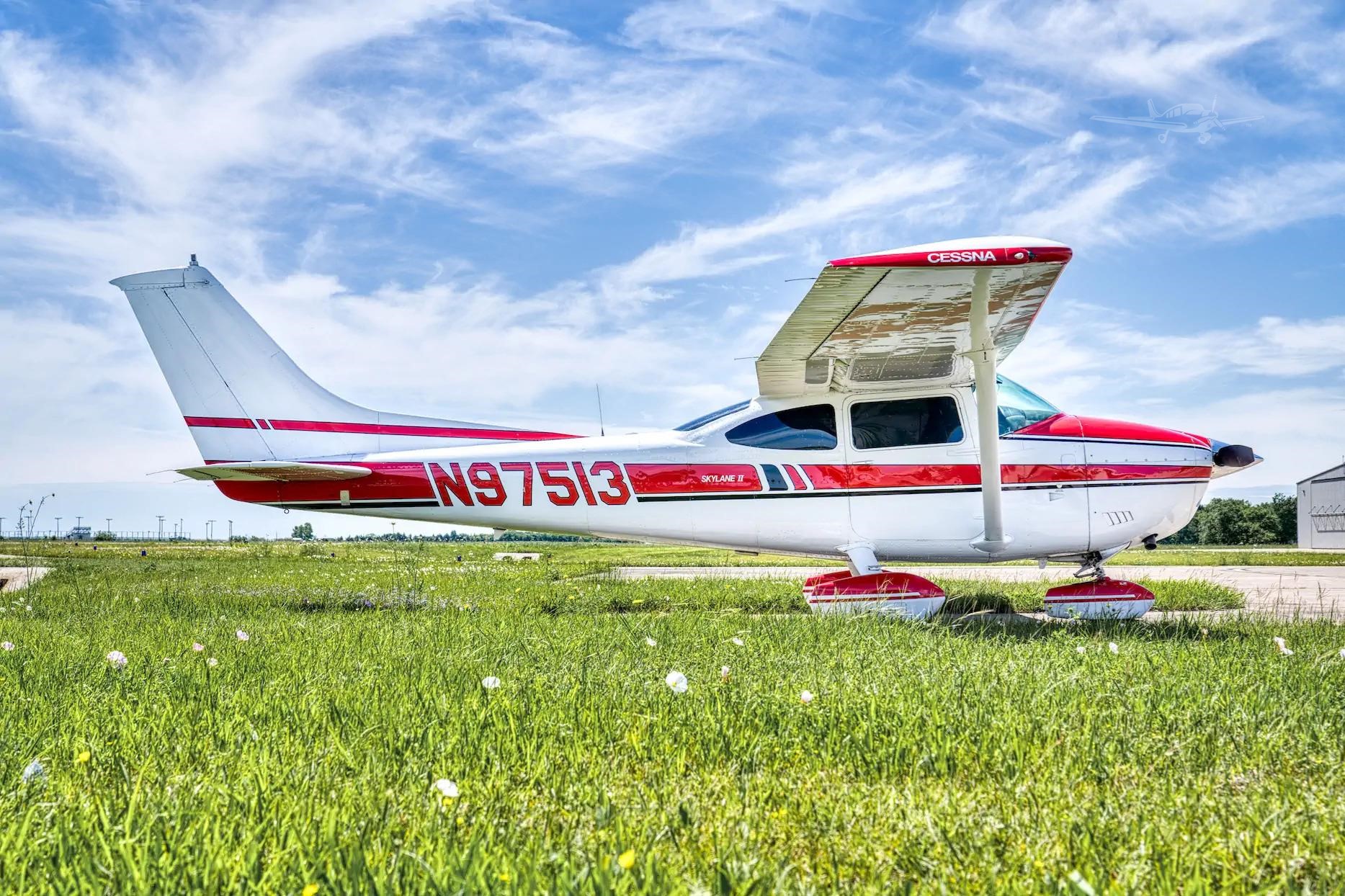 Cessna 182