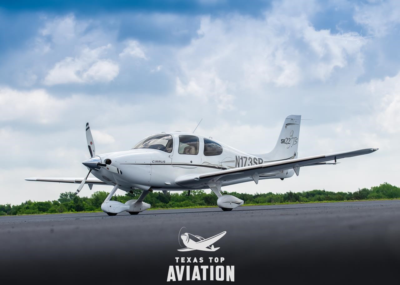 Cirrus SR22