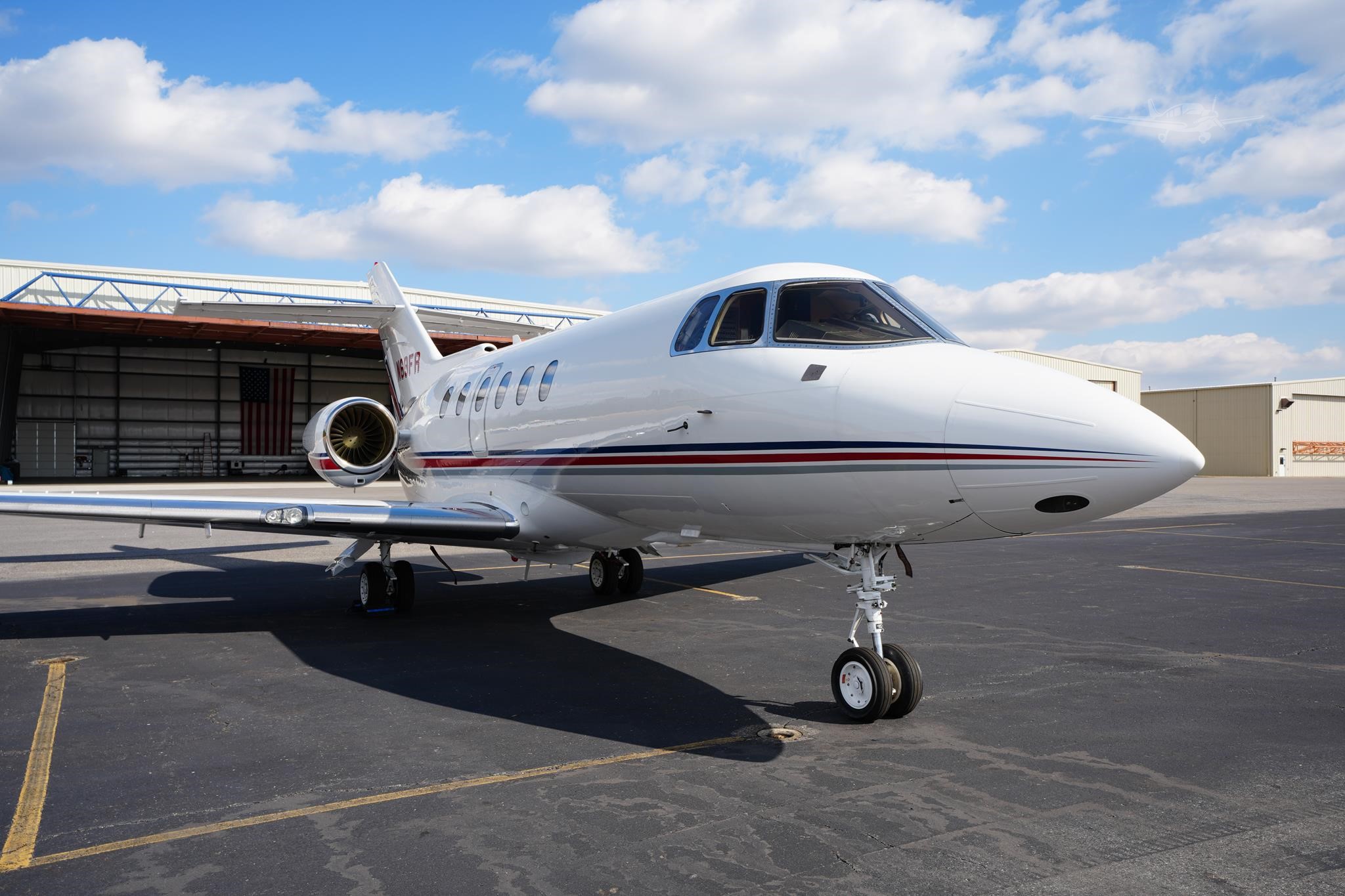Hawker 900XP