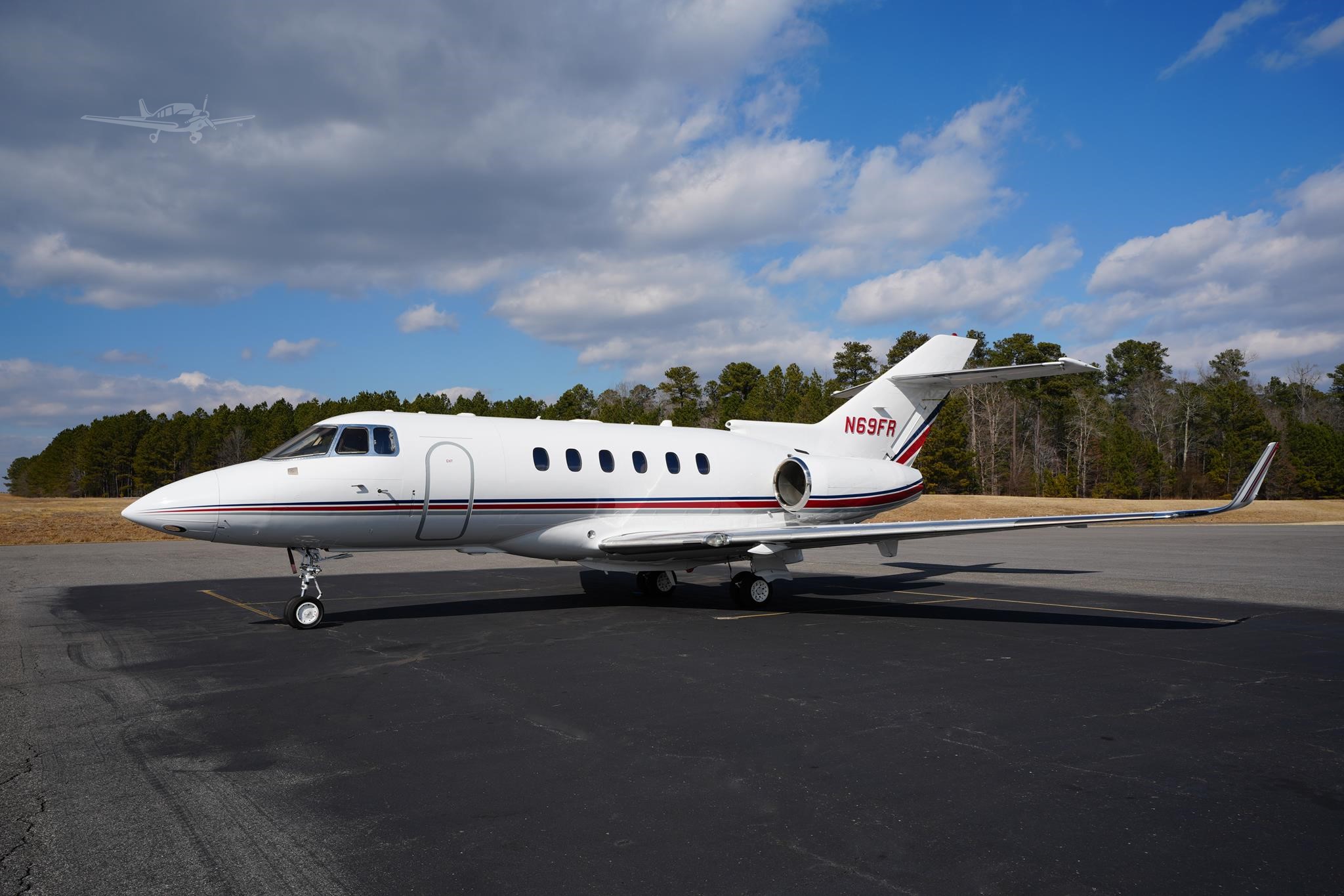 Hawker 900XP
