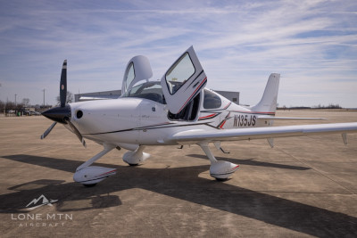Cirrus SR20