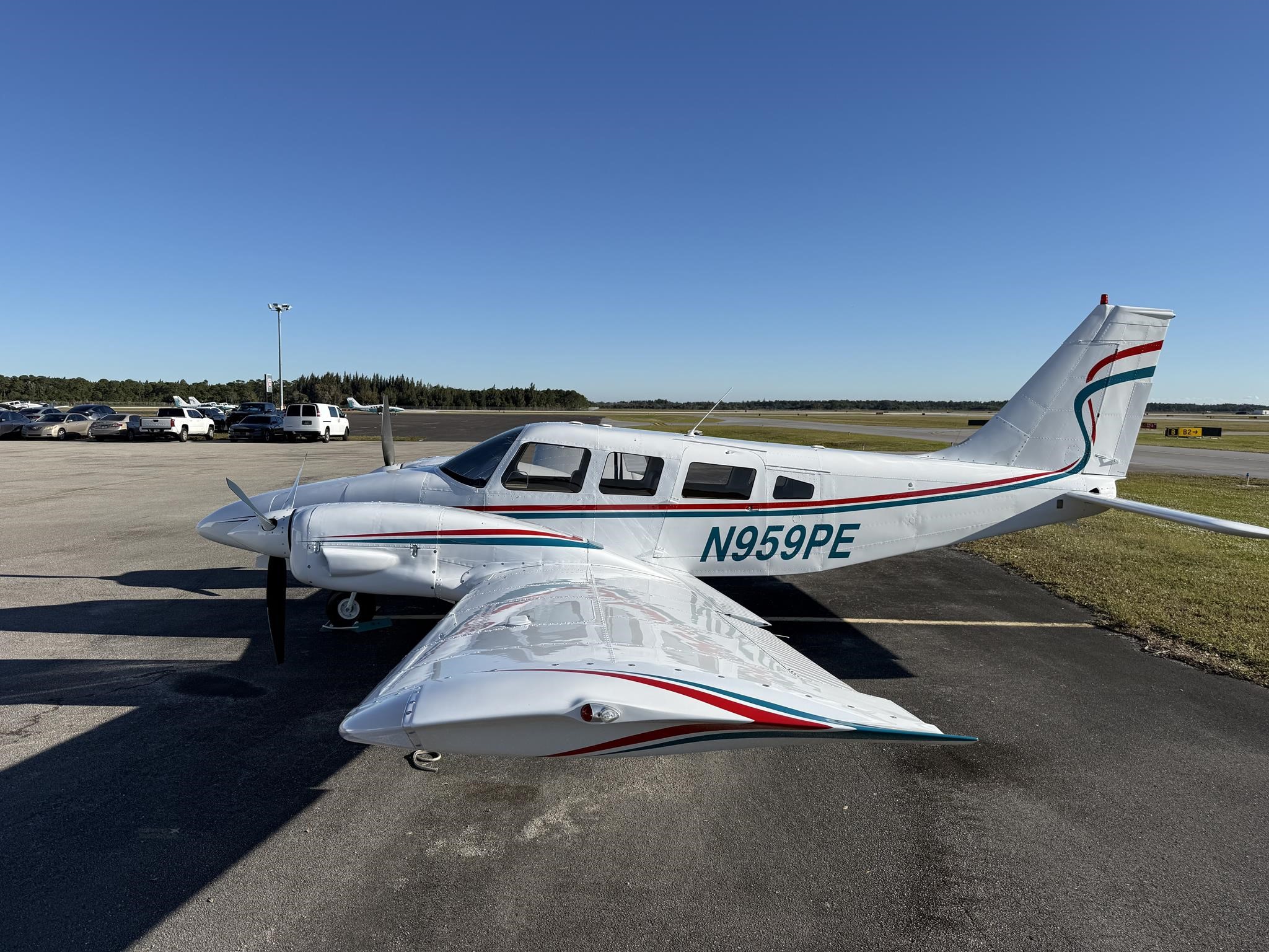Piper PA-34-200 Seneca I