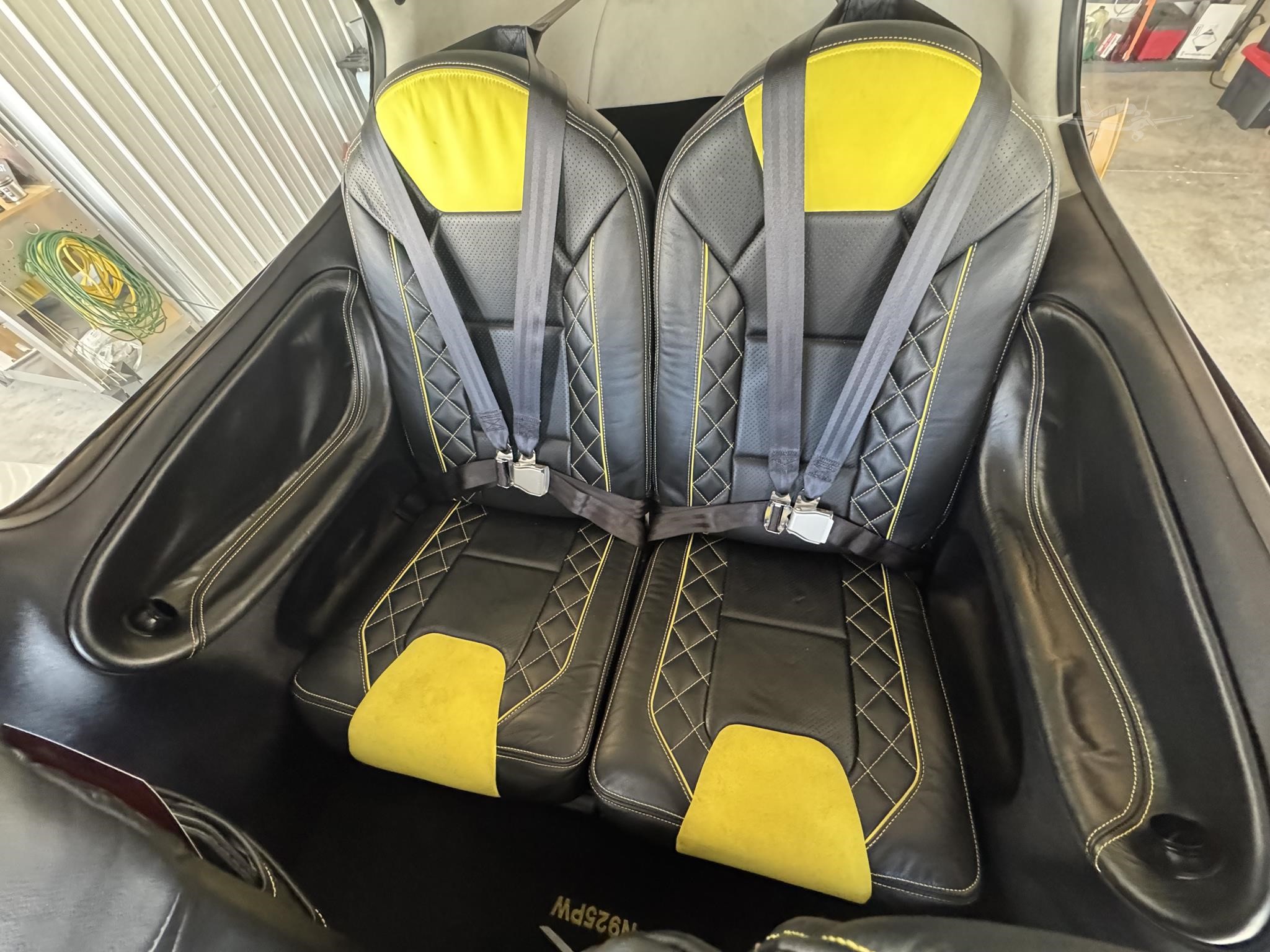 Cirrus SR22