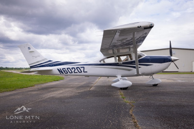 Cessna 182