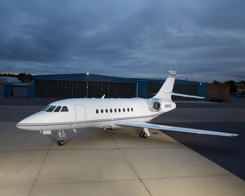 Falcon 2000