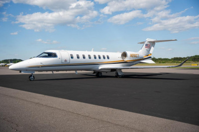 Learjet 75