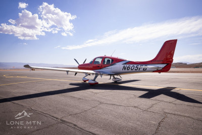 Cirrus SR22