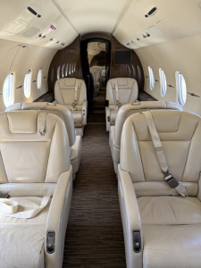 Hawker 4000