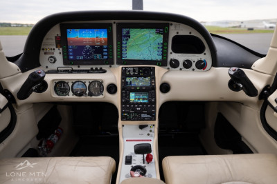 Cirrus SR22