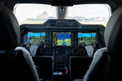 Embraer Phenom 100