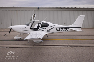Cirrus SR20